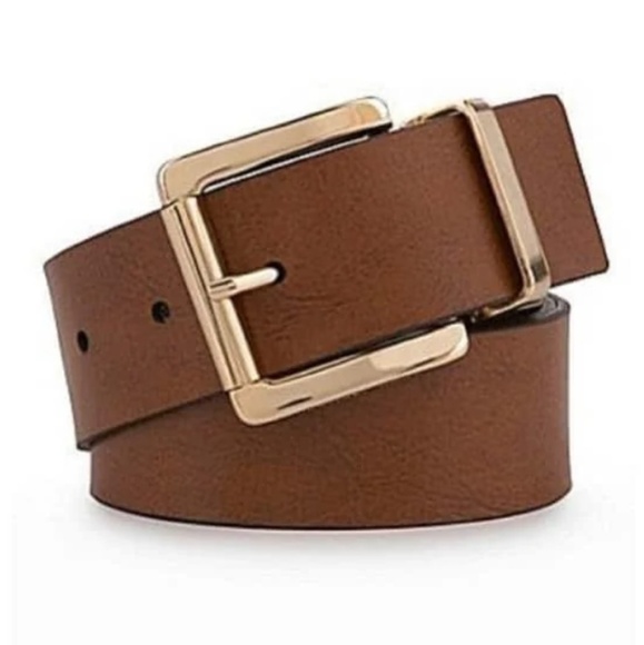 Michael Kors | Reversible Belt - Picture 3 of 8